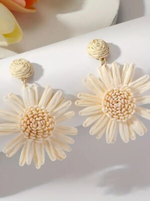 Hand-woven Raffia Sun Flower Dangle Earrings
