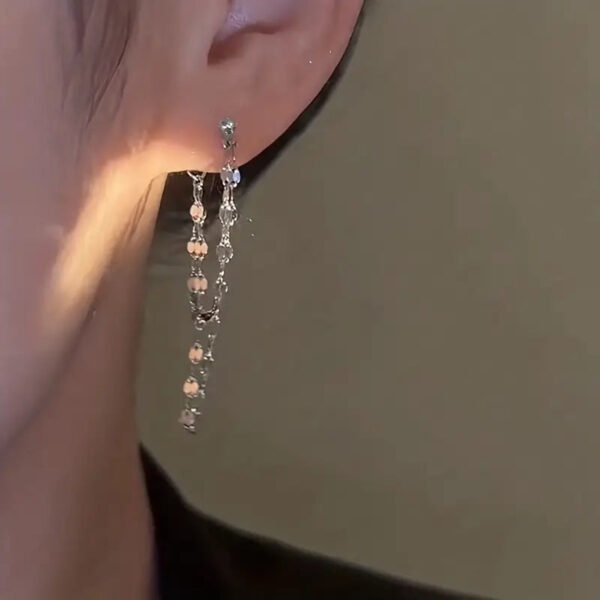 44ca12fd4103724f1fb0c90d26bbb1c5 Glossy Chain Tassel Dangle Earrings