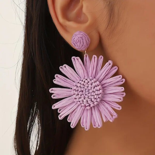 a90464bd0b3cc29b2f94a7837ee0521b Hand-woven Raffia Sun Flower Dangle Earrings