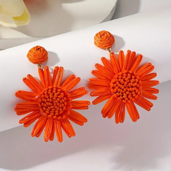 c0546a15776a277cb436a158f6618284 Hand-woven Raffia Sun Flower Dangle Earrings